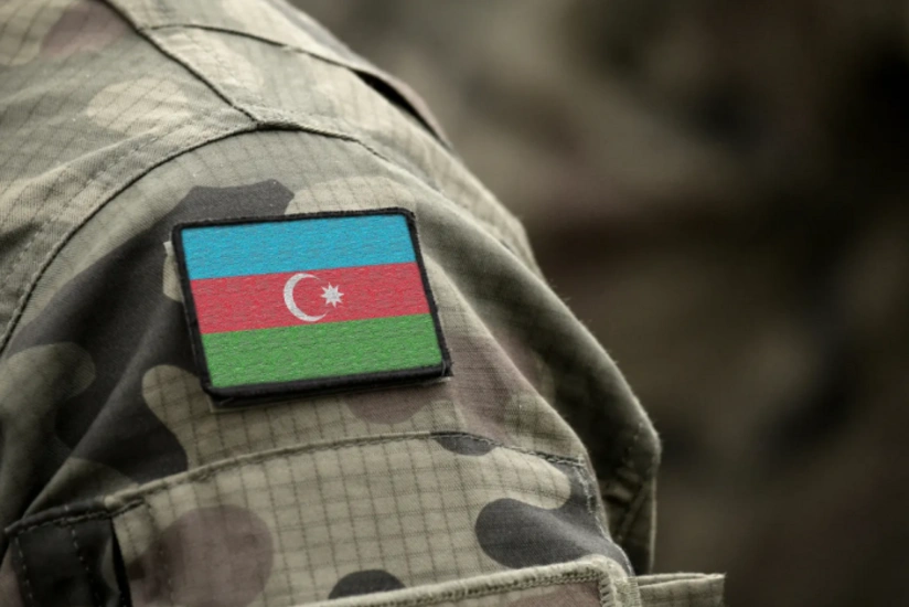 Azərbaycanda ehtiyatdan çağırılan zabitlərin dinc dövrdəki həqiqi hərbi xidmət müddəti azaldılıb