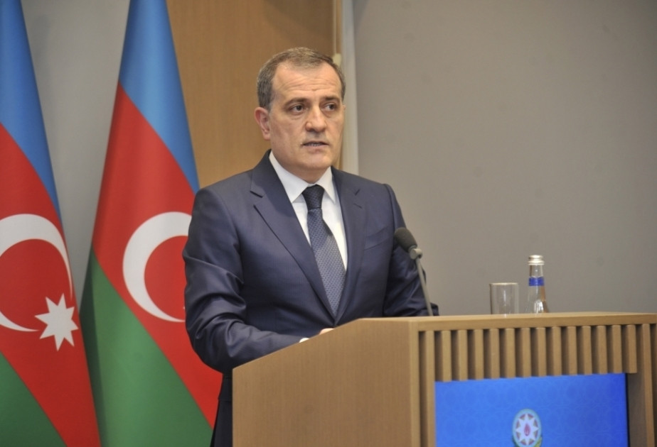 Ceyhun Bayramov Çinə rəsmi səfərə yola düşüb
