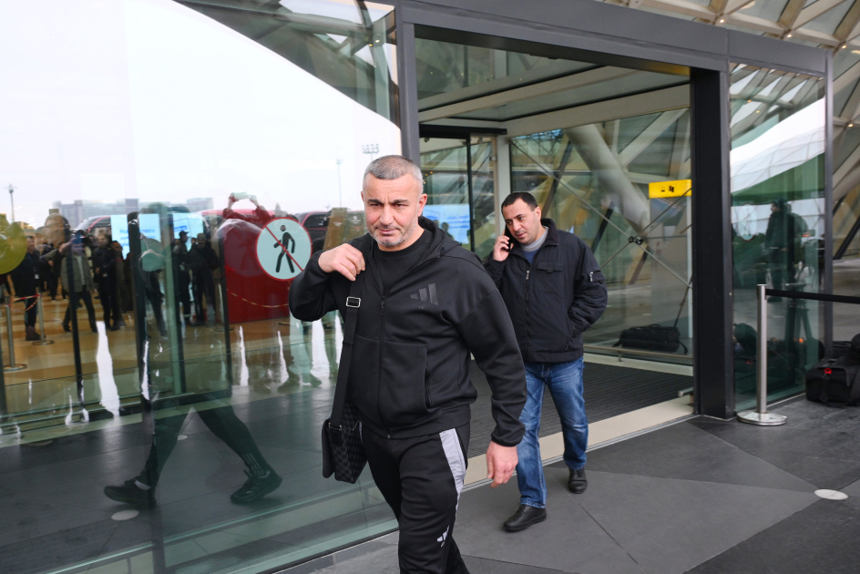 Çempionlar Liqasının pley-off mərhələsinə vəsiqə qazanan "Qarabağ" Bakıya qayıdıb - FOTO