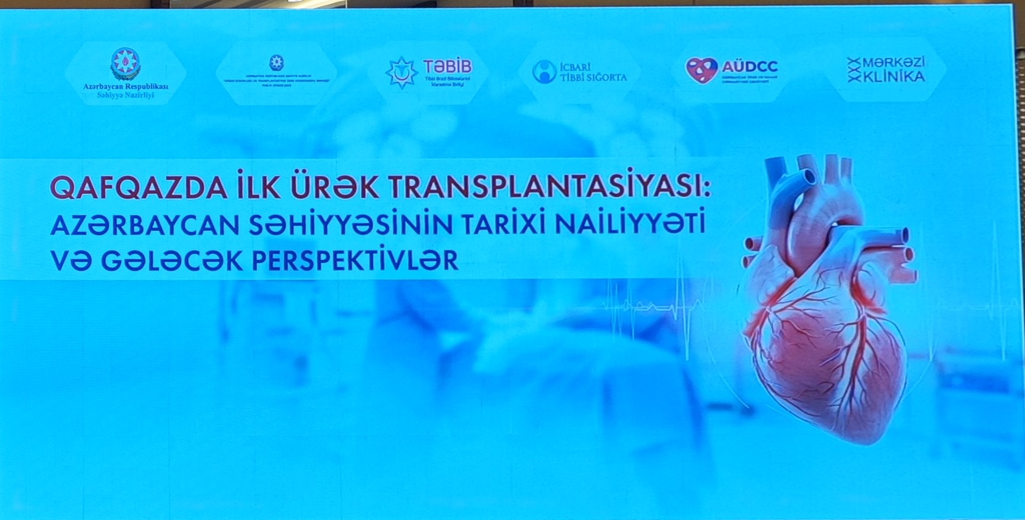 Bakıda "Qafqazda ilk ürək transplantasiyası" mövzusunda dəyirmi masa keçirilir