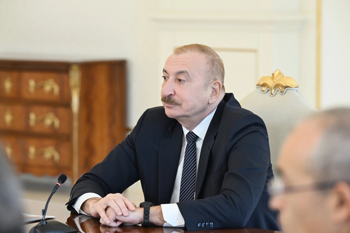 Prezident İlham Əliyev ABŞ Ticarət Palatasının nümayəndə heyətini qəbul edib