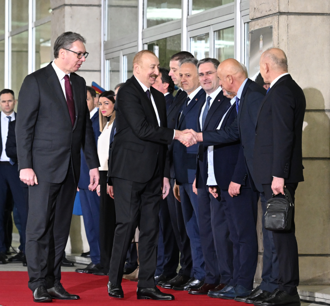 Prezident İlham Əliyevin Belqradda rəsmi qarşılanma mərasimi olub