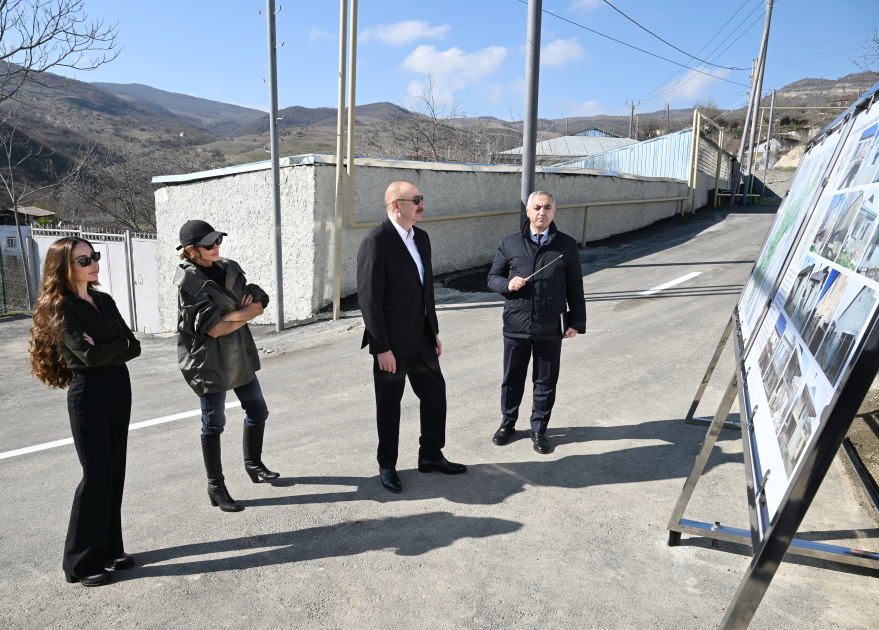 Prezident İlham Əliyev Xocalının Xanabad kəndində görülmüş işlərlə tanış olub -  YENİLƏNİB
