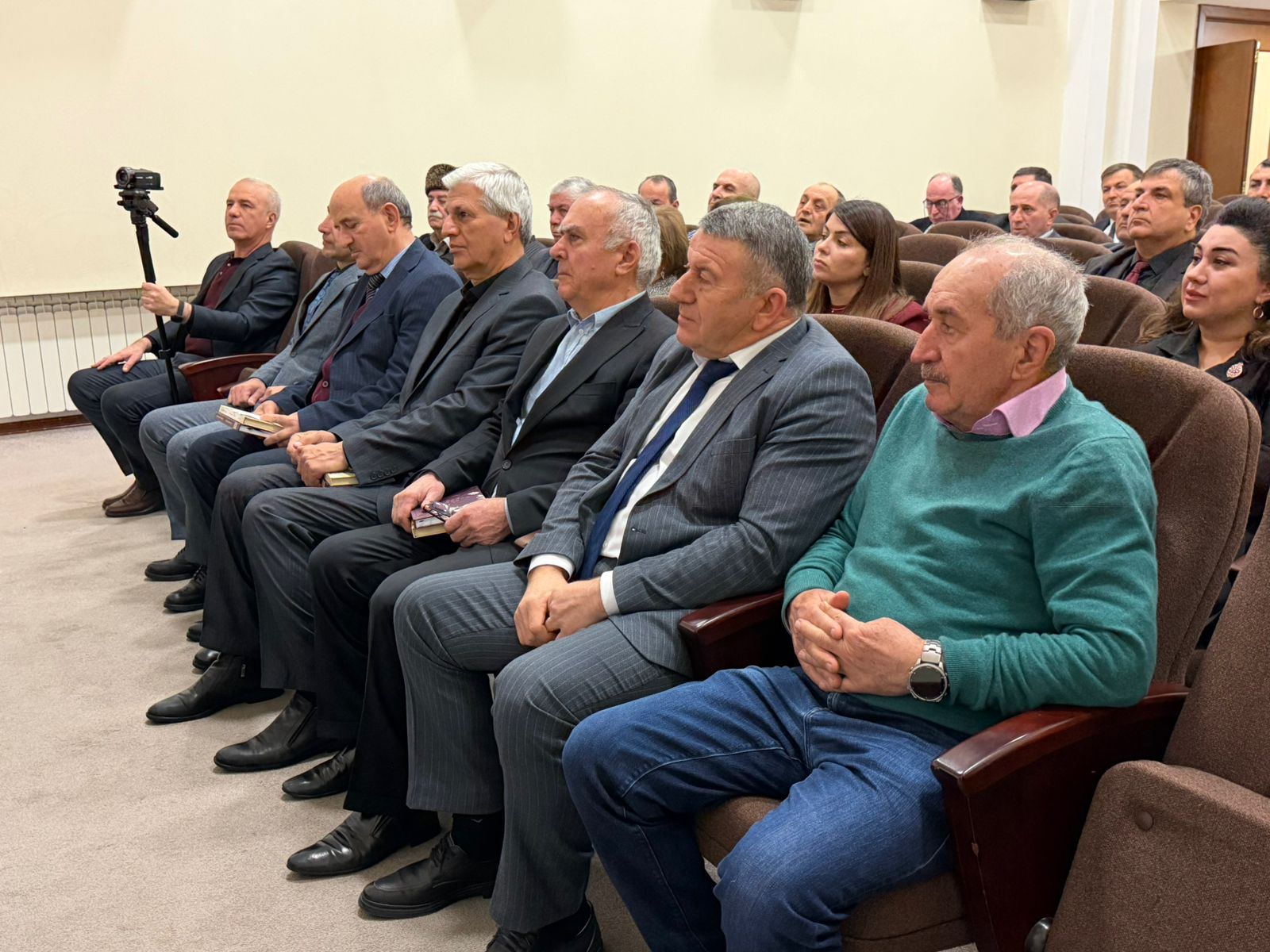 Multikulturalizm Mərkəzi ləzgi dilində kitabların təqdimatını keçirib