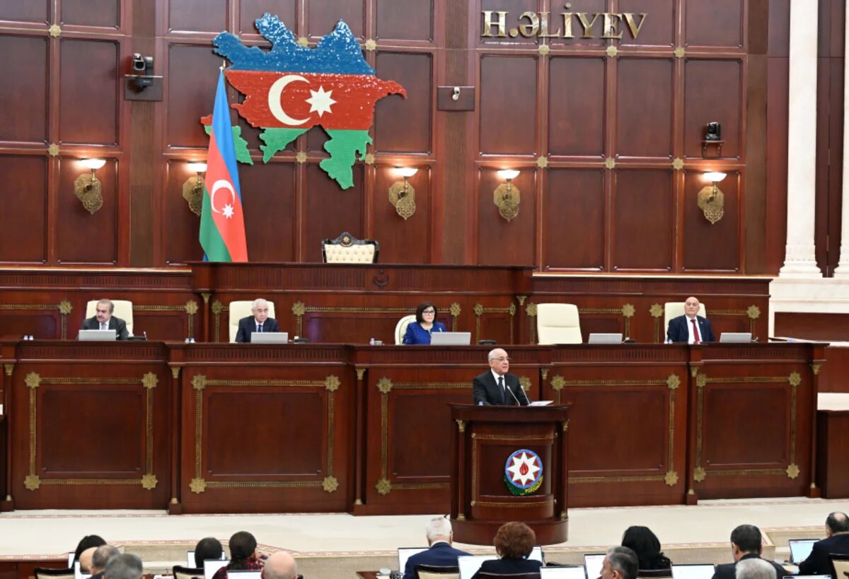 Milli Məclis Azərbaycan hökumətinin hesabatını qəbul edib