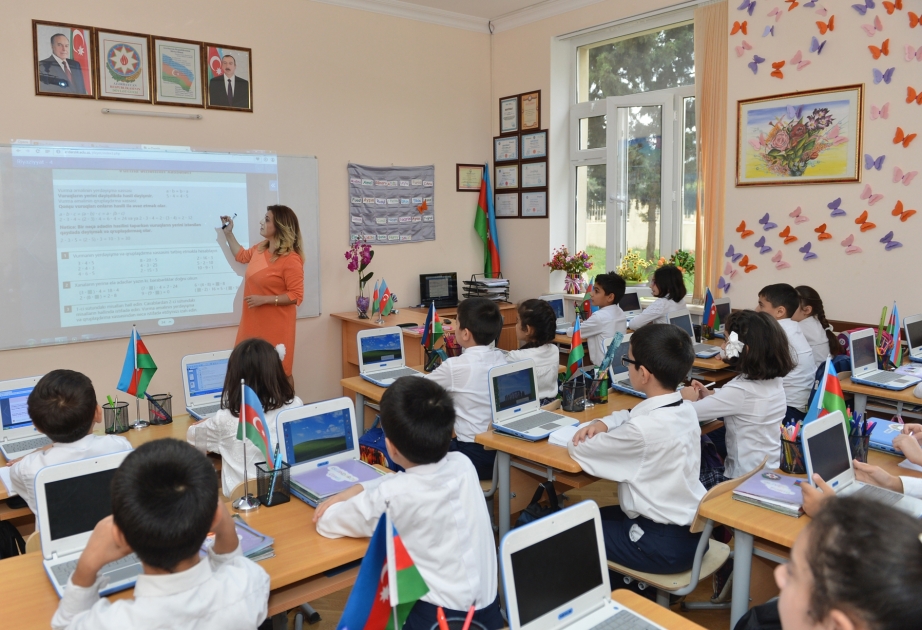 I sinfə qəbul üçün elektron qeydiyyat: valideynlərə müraciət