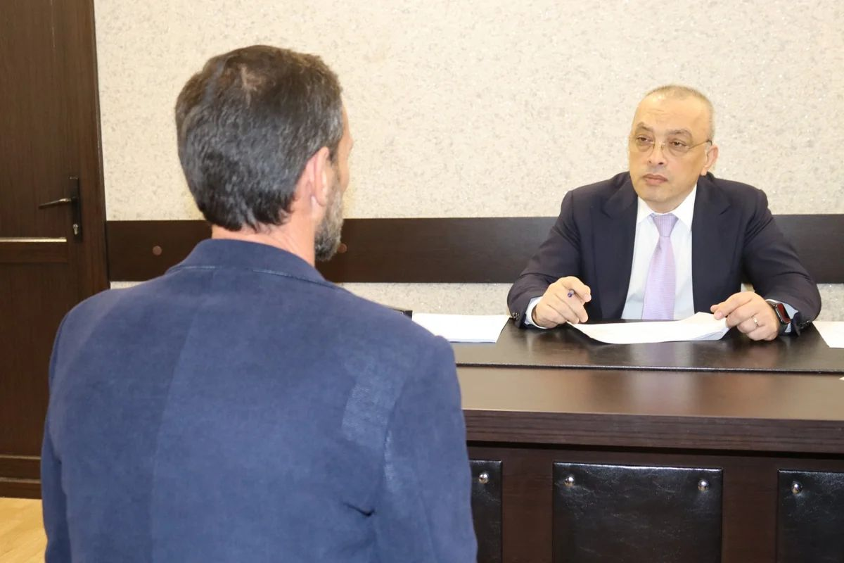 Zaur Mikayılov Abşeronda sakinlərin problemlərini dinlədi