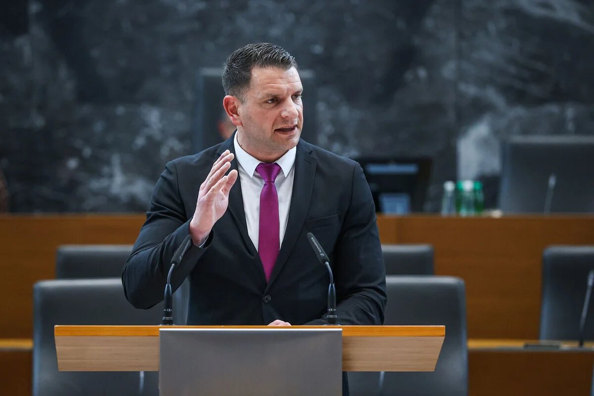 Sloveniya NATO-dan çıxmaqla bağlı referendum keçirməyi planlaşdırır