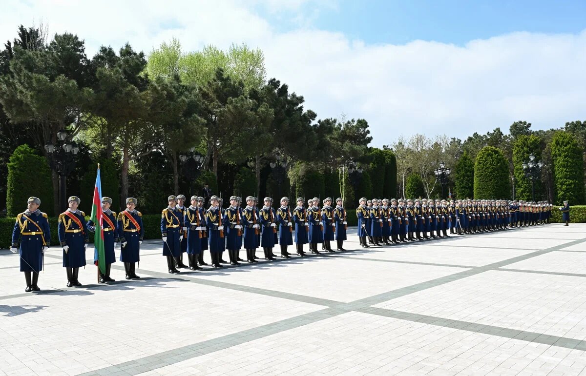 Latviya Prezidentinin rəsmi qarşılanma mərasimi olub