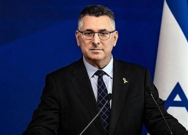     Saar “Hizbullah”a qarşı ortaq mübarizənin vacibliyini vurğulayıb