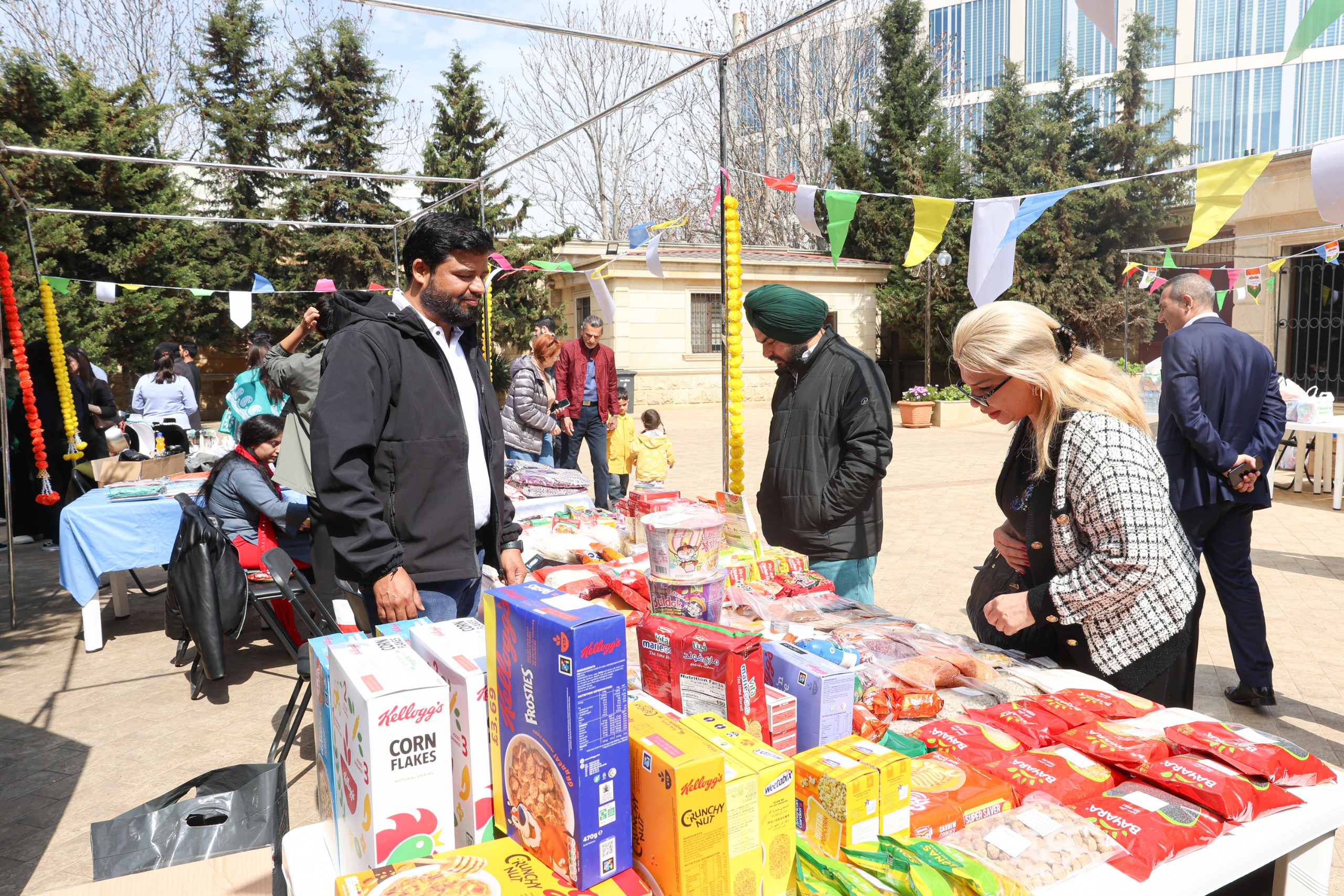Hindistanın Azərbaycandakı Səfirliyi Bakıda rəngarəng Hind Yeməkləri Festivalı təşkil edib