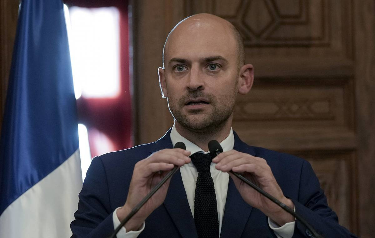     Barro Ukrayna üçün nəzərdə tutulan kreditin ilk tranşının tarixini elan edib