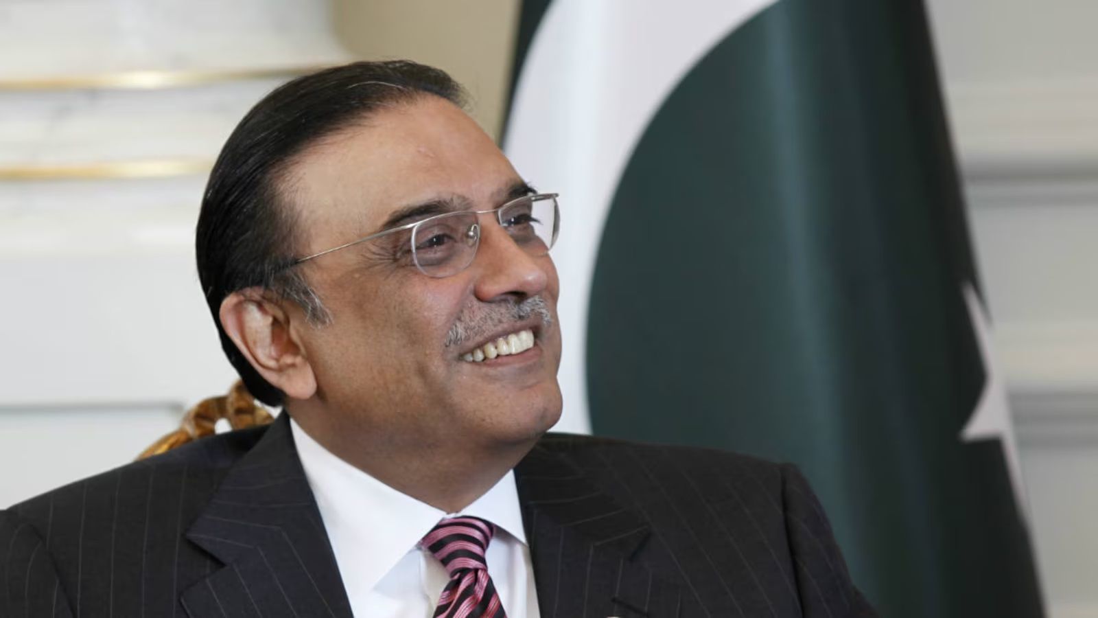     Pakistan Prezidenti bu gün Pekinə səfər edəcək