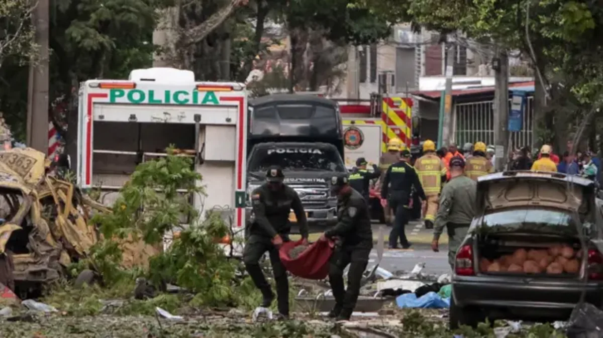     Kolumbiyada baş verən terror aktında 14 nəfər həyatını itirib