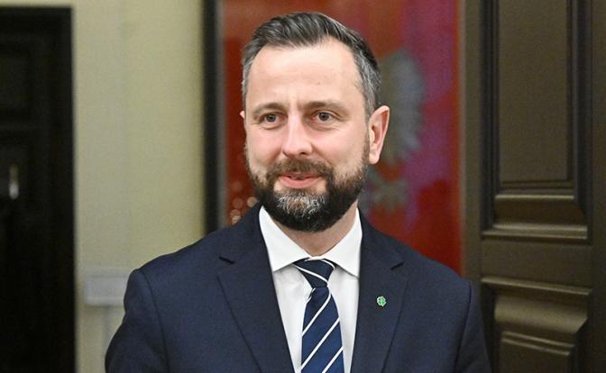     Polşa tərəfi Ukrayna ilə bağlı narahatlıqlarını ifadə edib