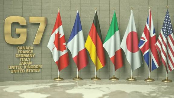     Fransa G7 sammitində Zelenskini qəbul etməyə hazırlaşır